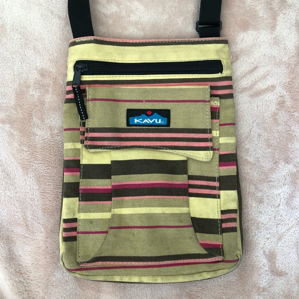 KAVU crossbody bag